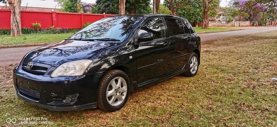 Toyota Runx Black Neat Car For Sale In Harare - SAVEMARI