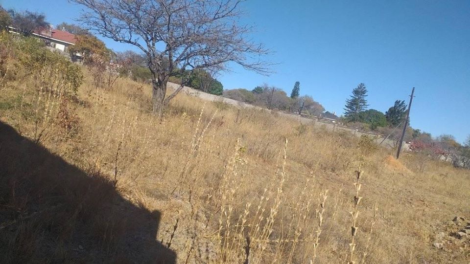 1 Acre Stand For Sale in Bulawayo Hillside . SAVEMARI