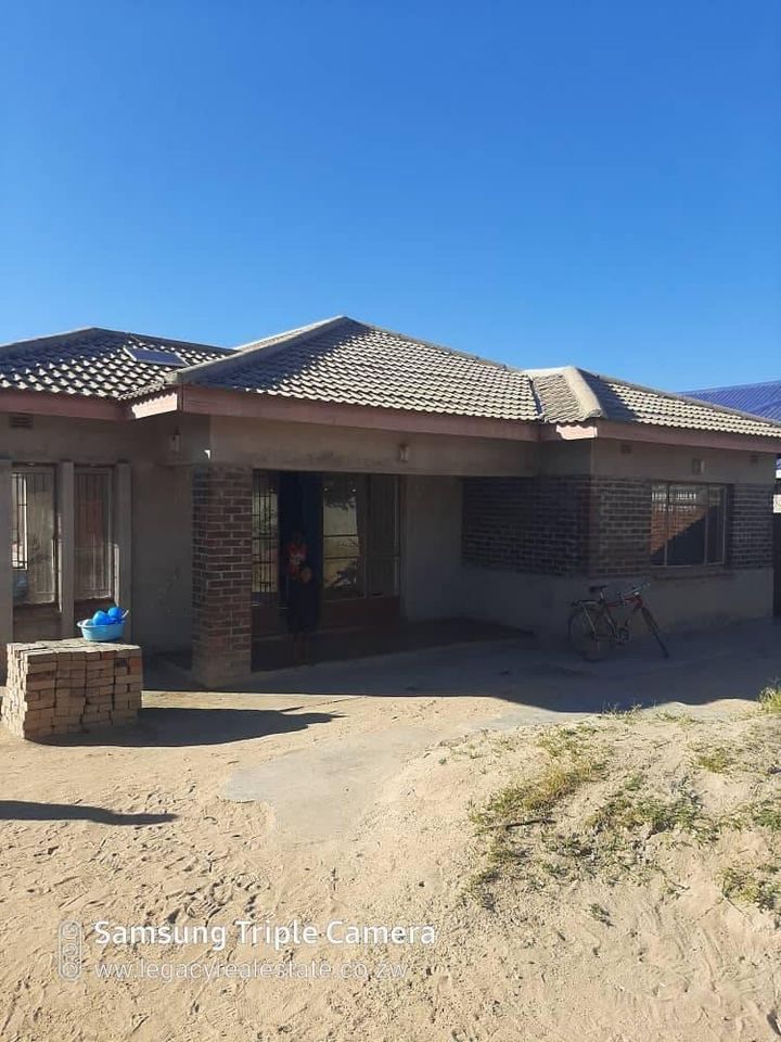 Ruwa Residential Property 5 Bedroom House For Sale SAVEMARI