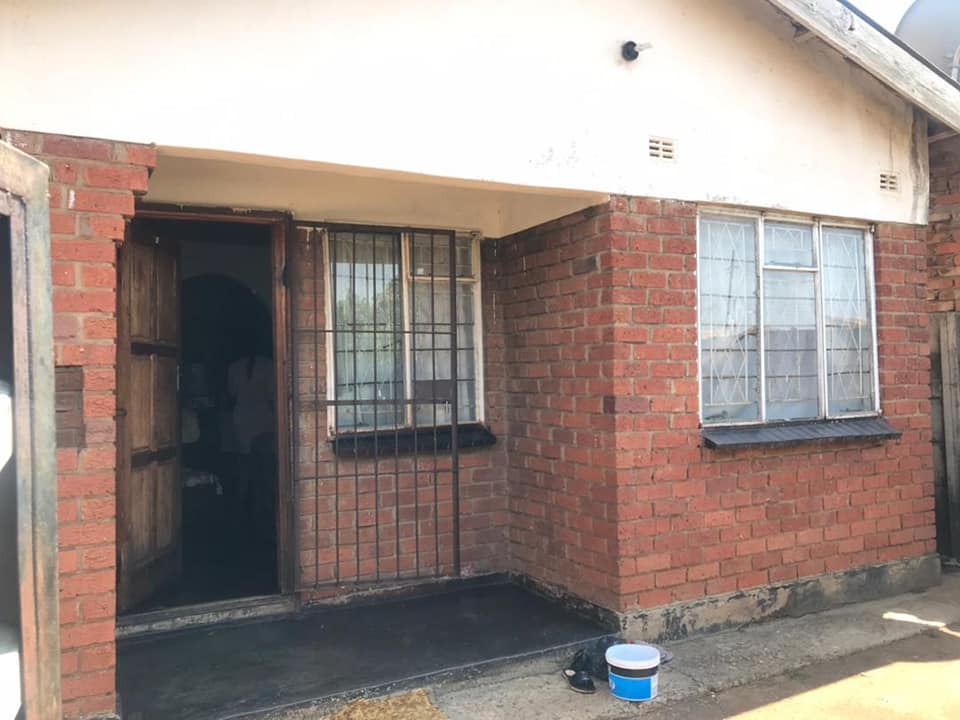 Kuwadzana Extension 5 Rooms House For Sale SAVEMARI