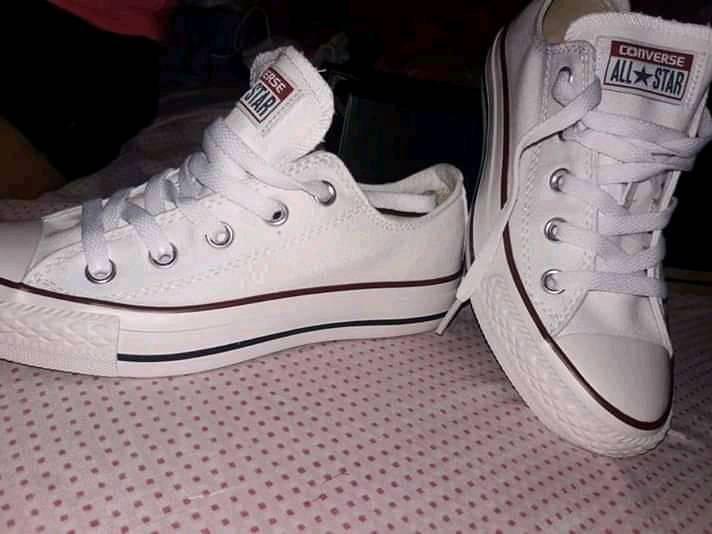 Converse Tennis Available In Harare Unisex Shoes For Sale SAVEMARI