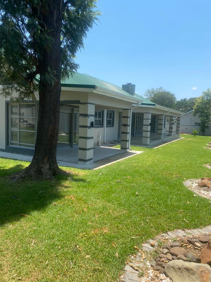 Colne Valley Cluster House to Rent SAVEMARI