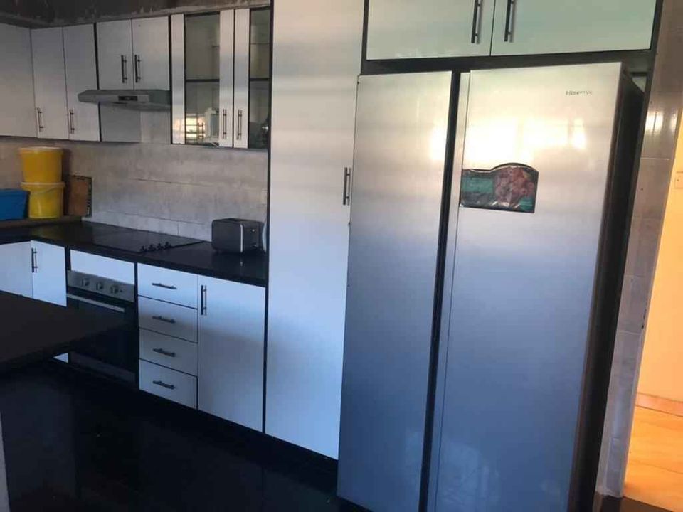 Chitungwiza Rockview Park ,Zengeza Neatly Built House For =Sale SAVEMARI